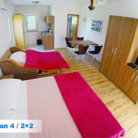 Villa Kristinka Vodice Kültér fotó